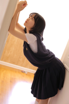 adn057正在播放石原莉奈